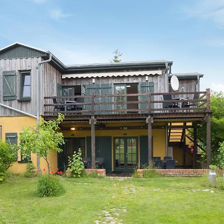 1 Bedroom Gorgeous Apartment In Am Salzhaff Pepelow Exterior photo